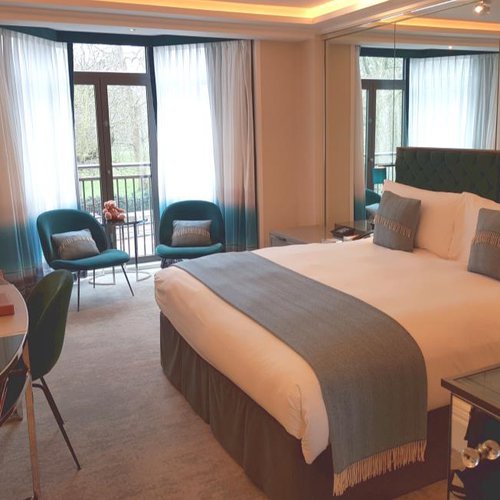 Athenaeum Hotel and Residences, Bespoke Curtains and Bedding