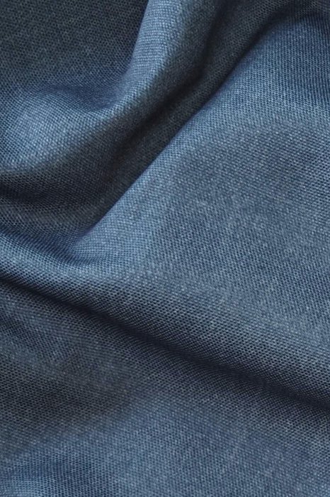 BL44 Sapphire - Blyth - Swatch image
